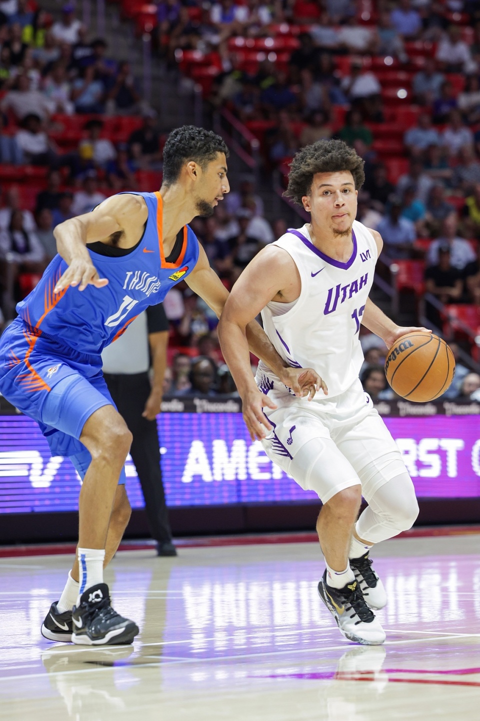 电竞平台-包含莱比锡状态回暖备战NBA常规赛塞维利亚手感冰凉备战德国杯，巴塞罗那围绕欧联迎来里程碑看傻球迷的词条